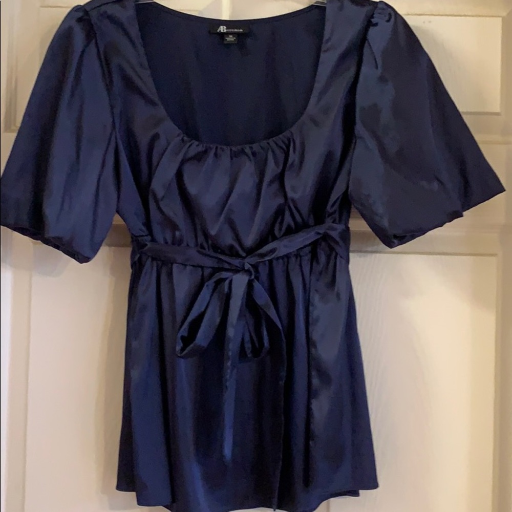 AB Studio Women’s Regencycore Blue Top Size M